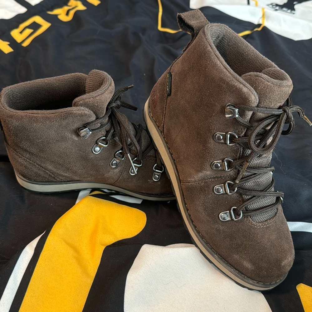 Boys North Face Boots
